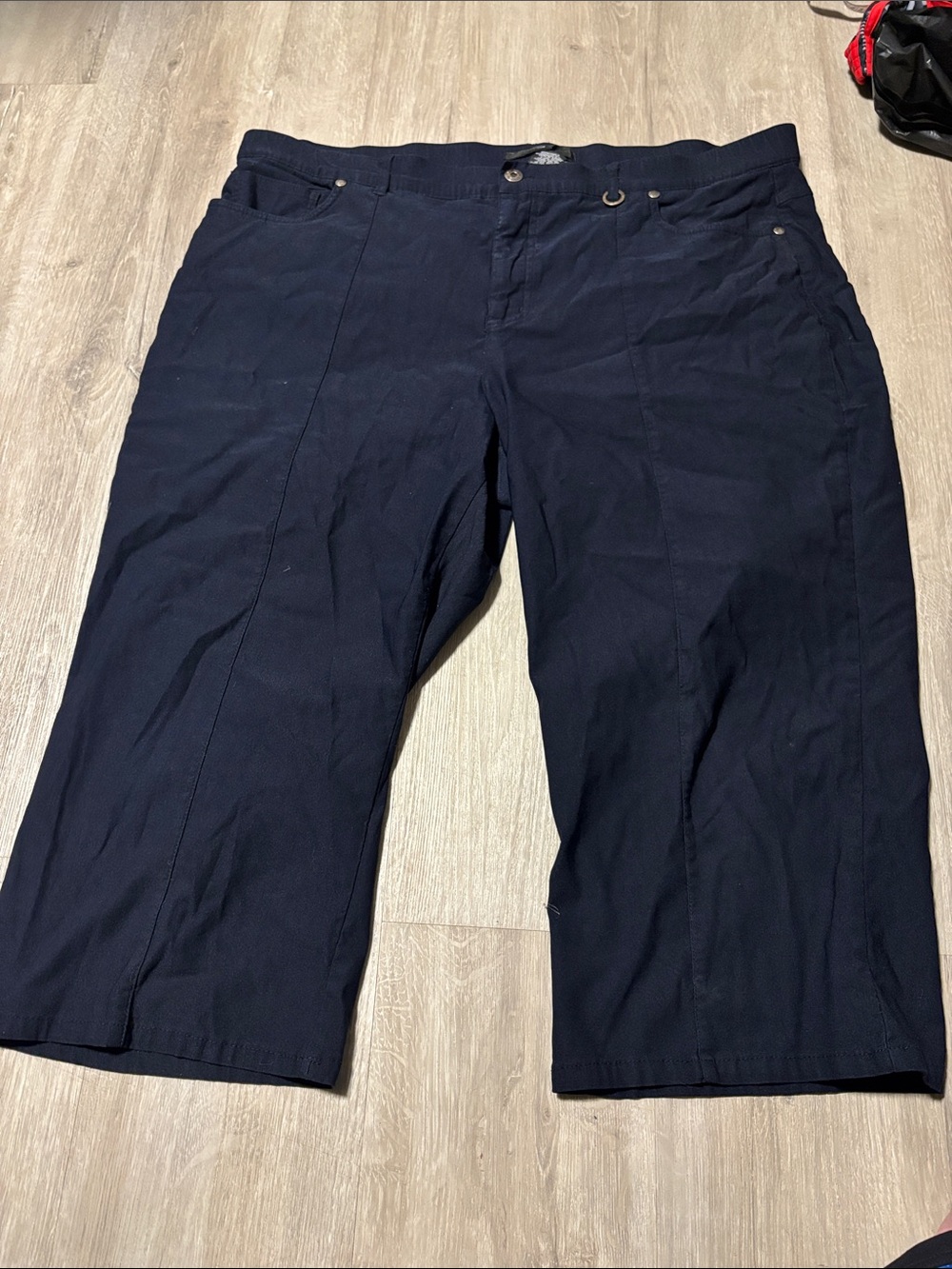 Simon Chang Dark Navy Wide-Leg Capris